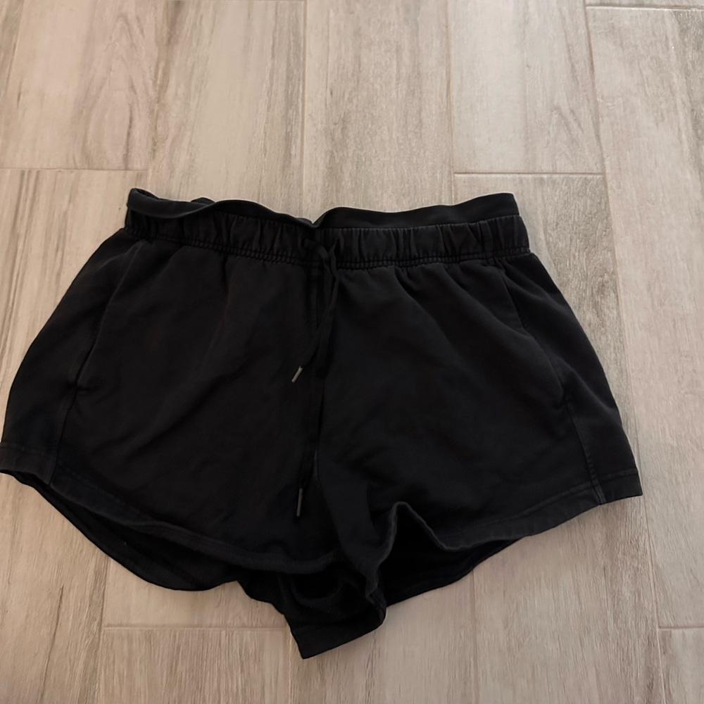 Lululemon Inner Glow High-Rise Short